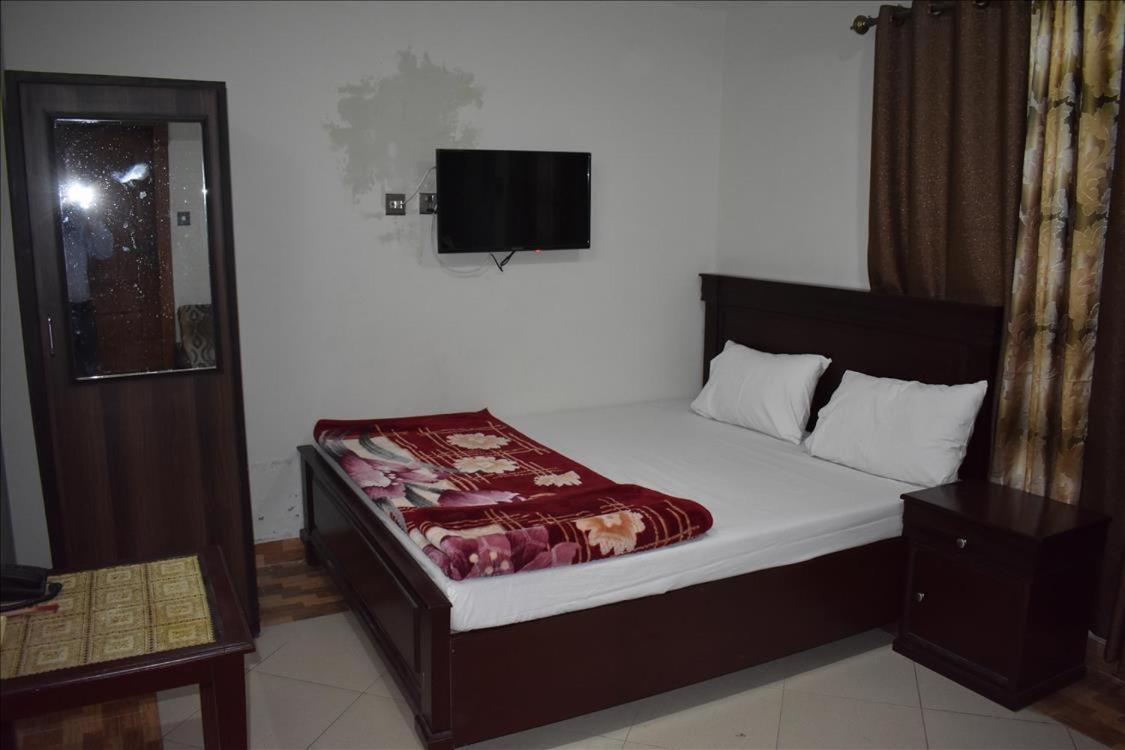 Hotel Kashmir Inn راوالبيندي المظهر الخارجي الصورة